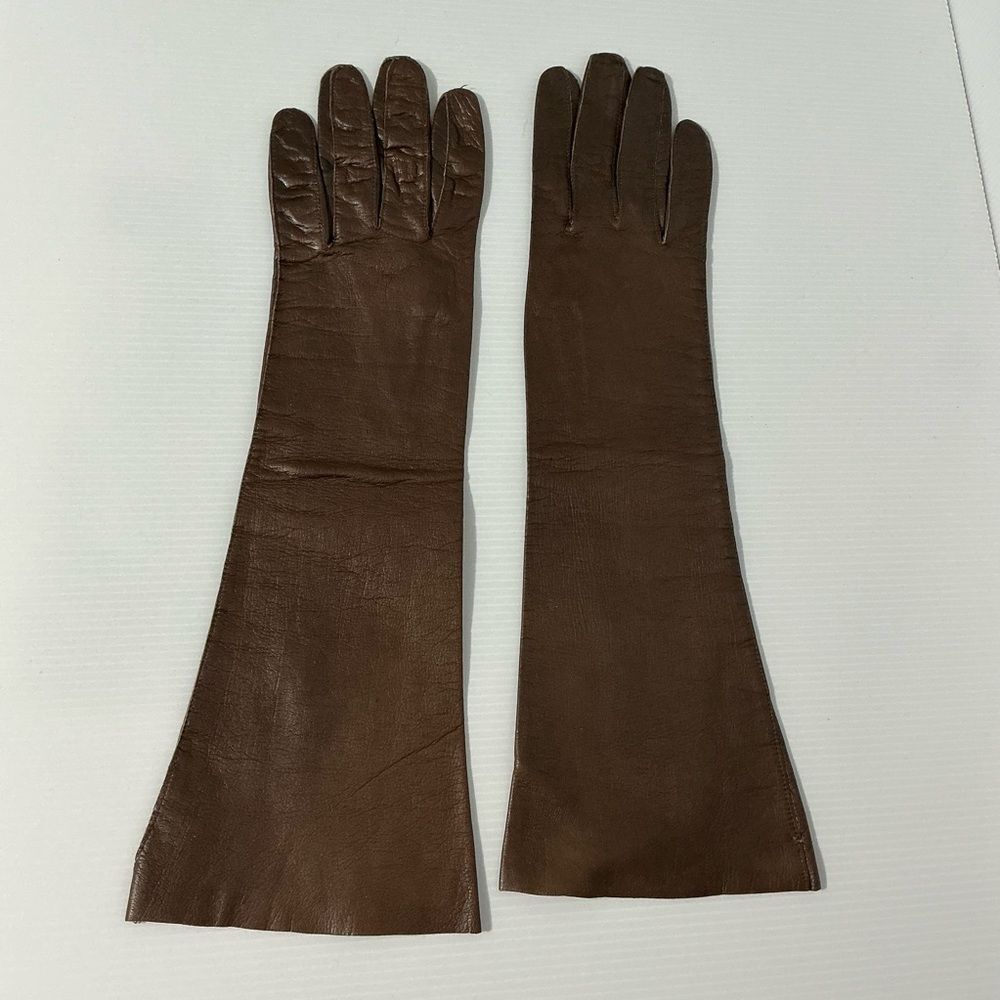 Elegant Brown Leather Gloves